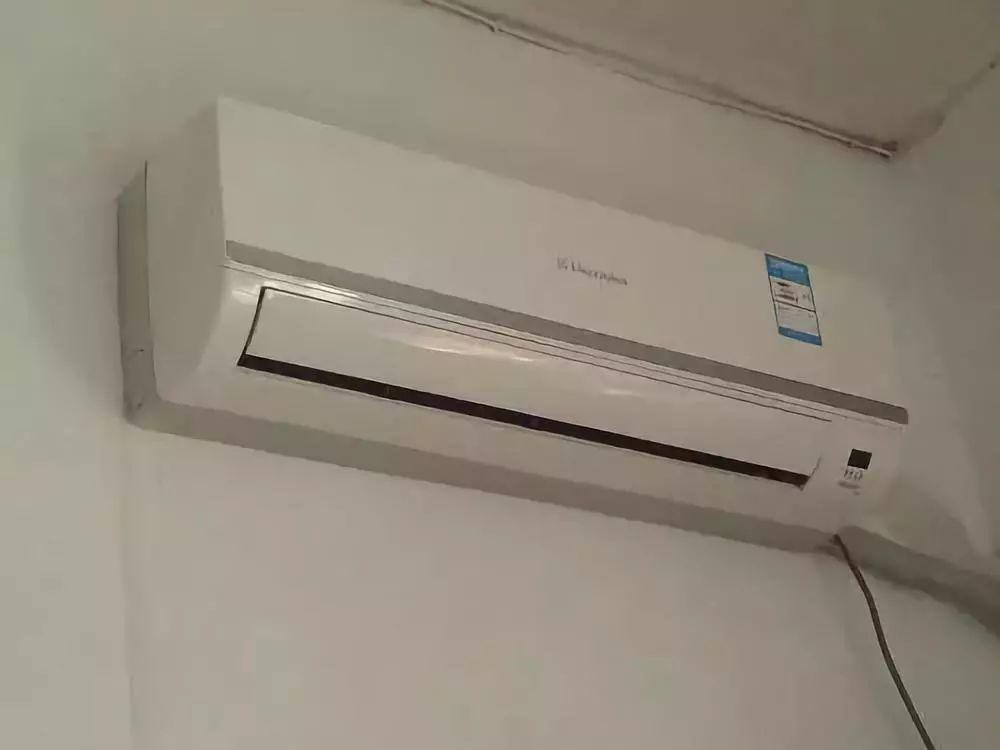 Ϻյά޵ĵ绰400-668-6570յϱһ7㵽24㣬8㵽23㡣άʱҲһһ7㵽22㣬ǰ˵뵽